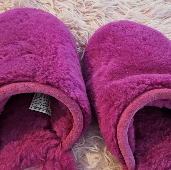 Ugg Plush slippers - Picture 5 of 5
